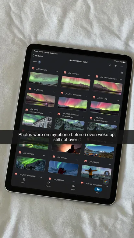 Snapchat-style static ad for a northern lights tour